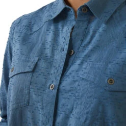 Ariat Women's Sharing Shirt 8 Ariat Women's Sharing Shirt -Deals Cowgirl Kit Store 10043657 02