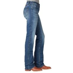 Wrangler Women's Ultimate Riding QBaby Mid Rise Jeans -Deals Cowgirl Kit Store 112321435 02